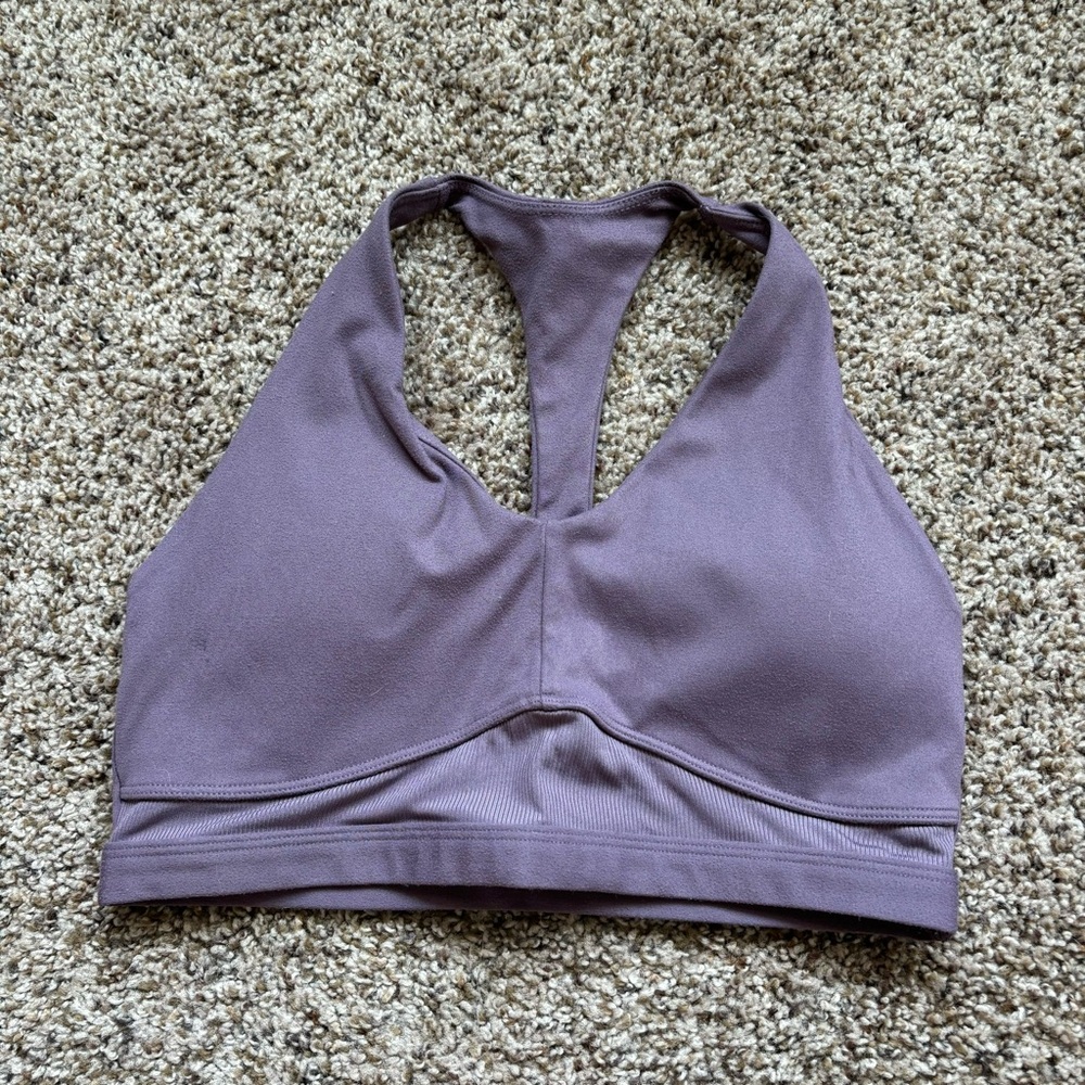 Alphalete sports bra